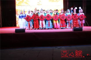 新疆烏蘇市舉辦非公經(jīng)濟組織民族團結(jié)聯(lián)誼匯演 共譜和諧發(fā)展新篇章